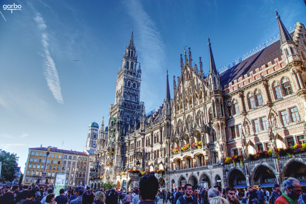 Glockenspiel, Munich